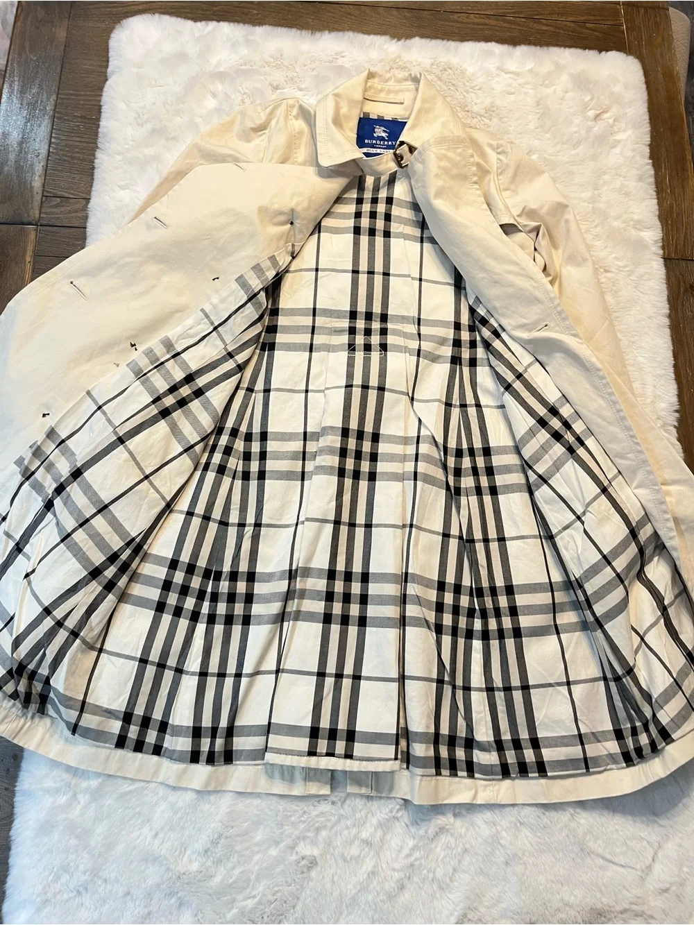 Burberry Trench Coat - Picture 3 of 12